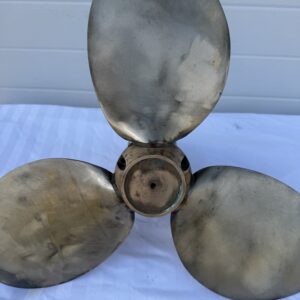 Varioprop folding 3-blade propeller