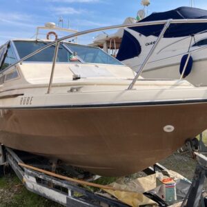 Glastrom 225 Turbo Diesel Inboard Boat