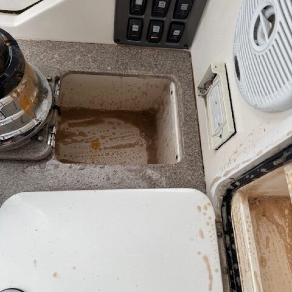 motoros-yacht-ujjaszuletese-22-rotated