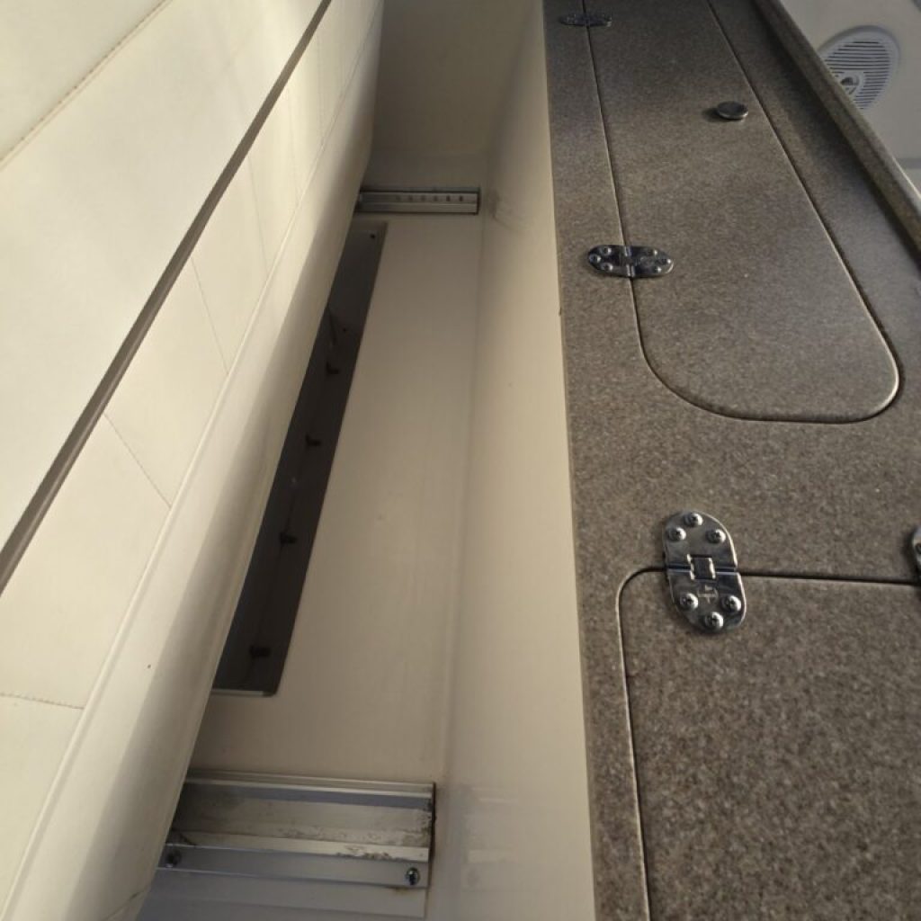 motoros-yacht-ujjaszuletese-43-768x1024